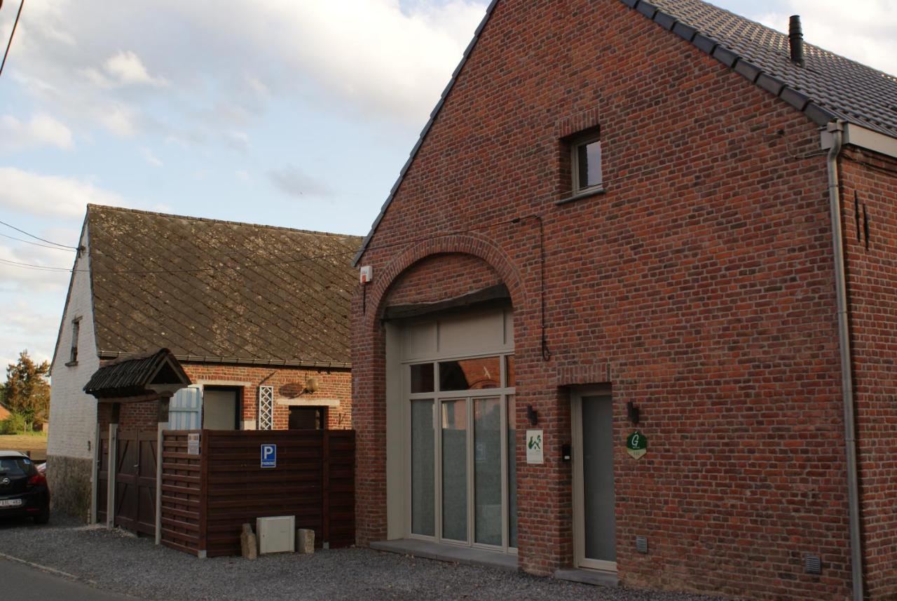 Le gîte de la Reine de Hongrie Soignies Extérieur photo
